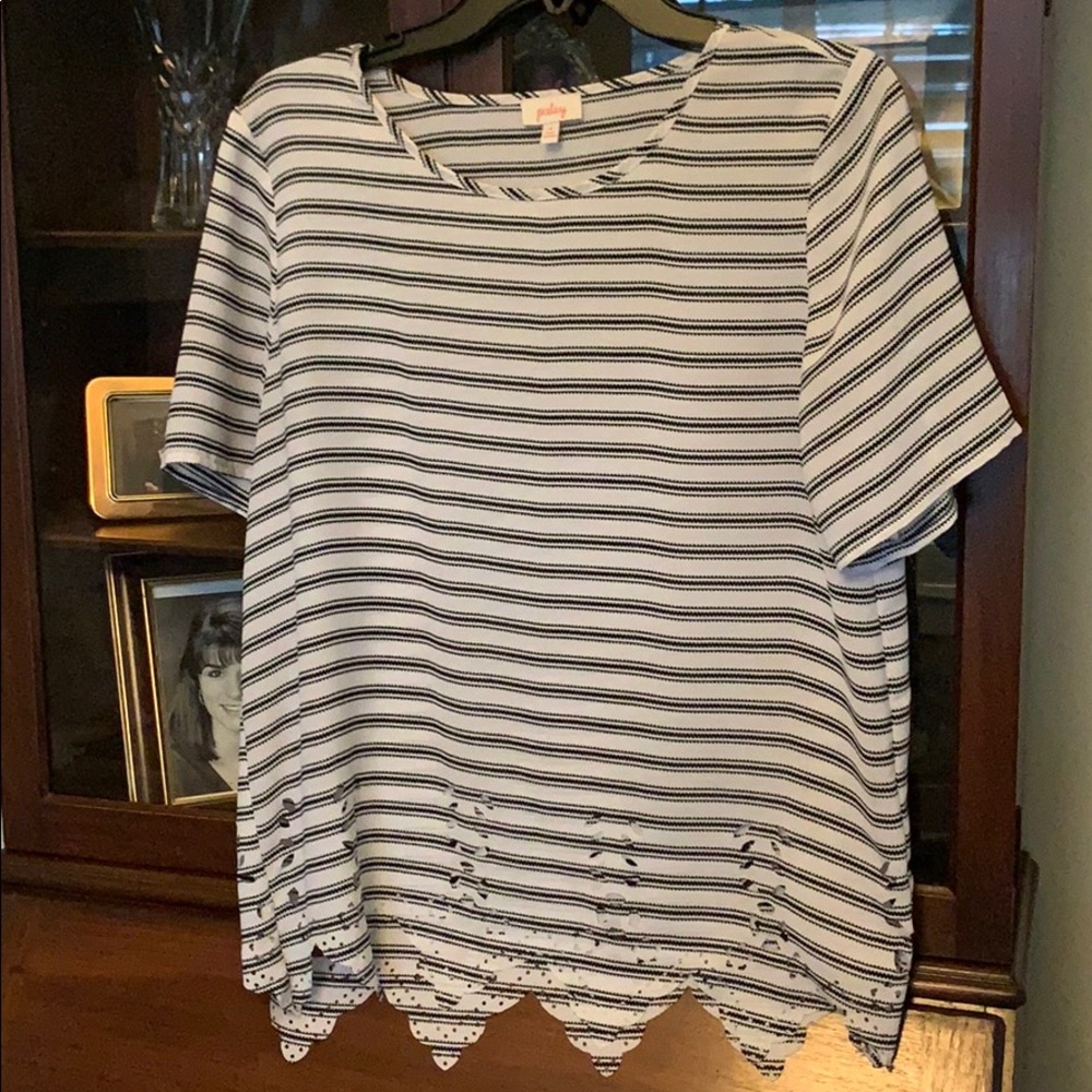 Pixley top